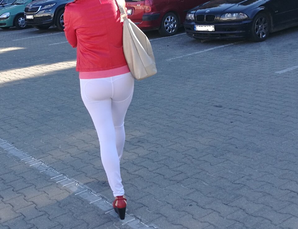 tyl2.jpg - sexiass30