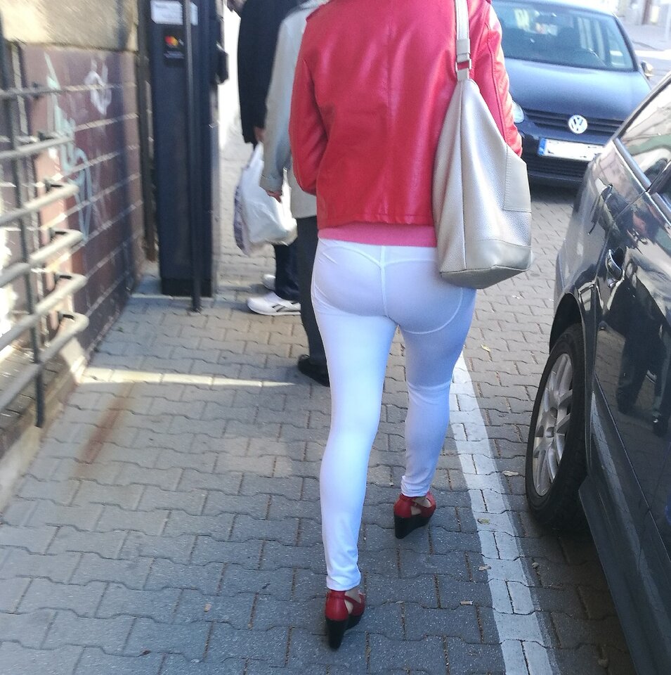 tyl3.jpg - sexiass30