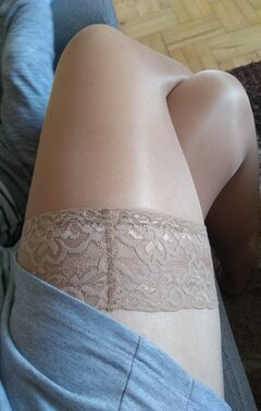 Podczas rozmowy z męża kolegą...