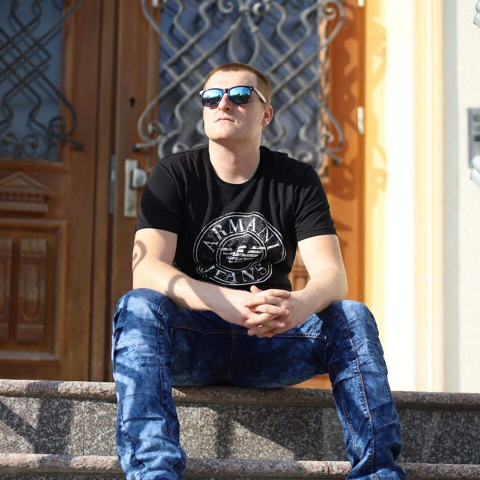 Kto wie może właśnie czekam na Ciebie 😁😁😁 - jacek0407