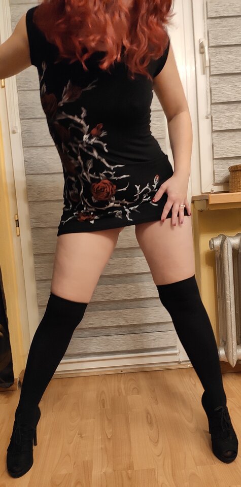 czekając na męża... - para82i85