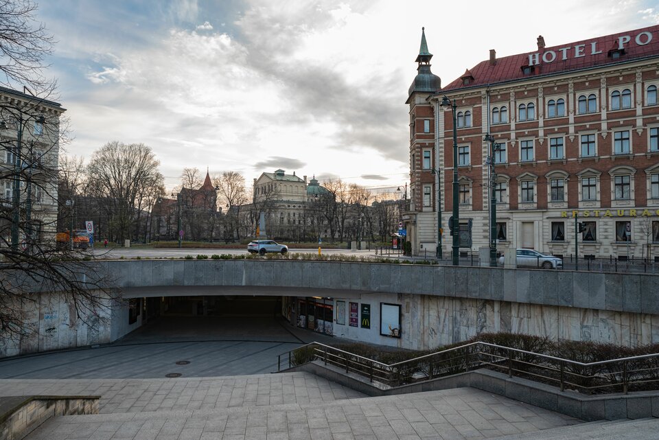 Wymarłe miasto 7 - mystic