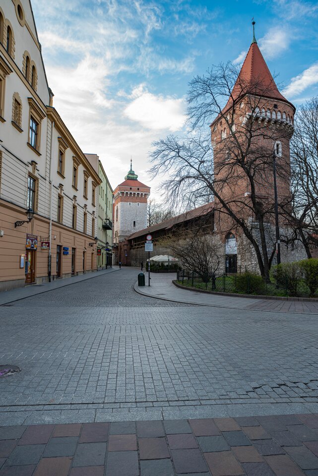 Wymarłe miasto 8 - mystic