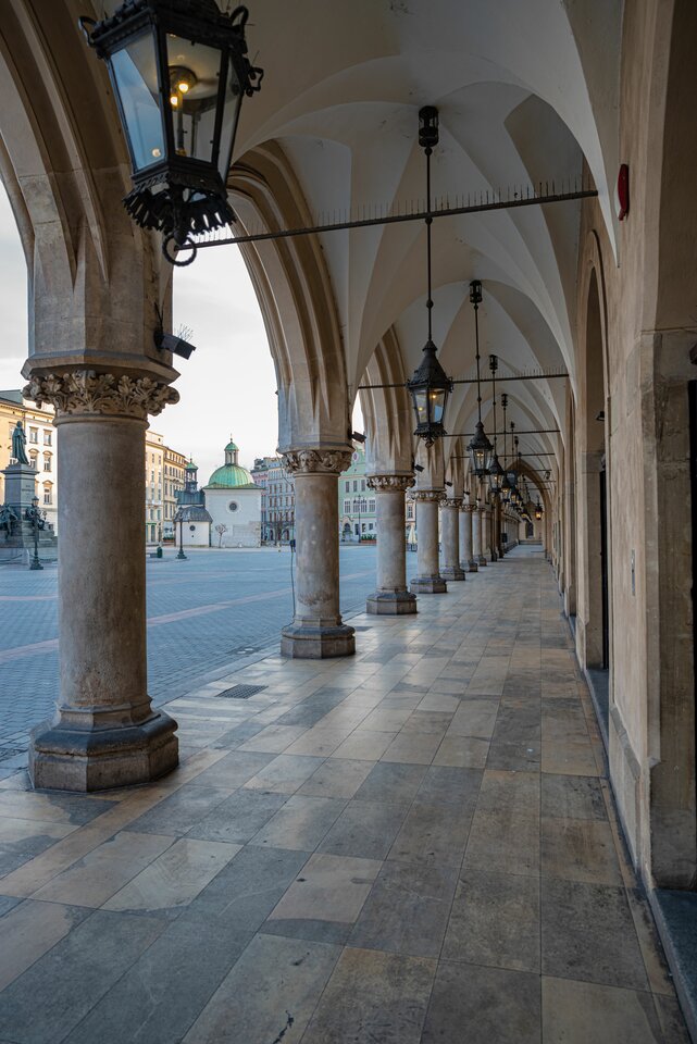 Wymarłe miasto 12 - mystic