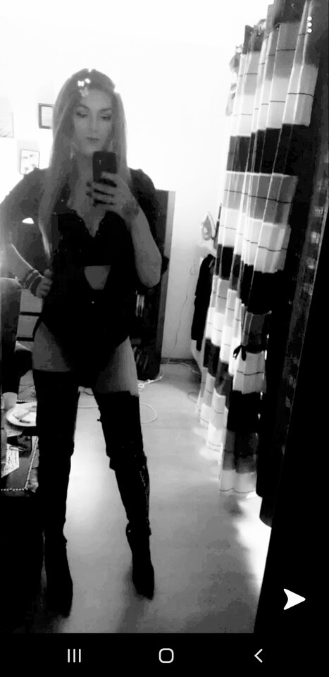 20200131_114105.jpg - KarolinaShemale29