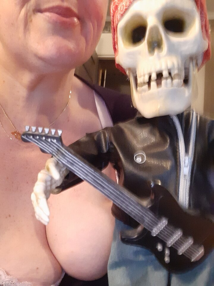 BBW... w oczekiwaniu  na...🤭🤭🤭🤪 - wyjebanexxpoxxcalosci