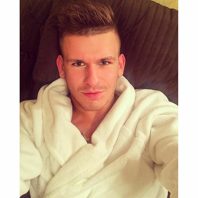 12093459_1684352335147491_650304843_n_(1)[1].jpg - marekf998