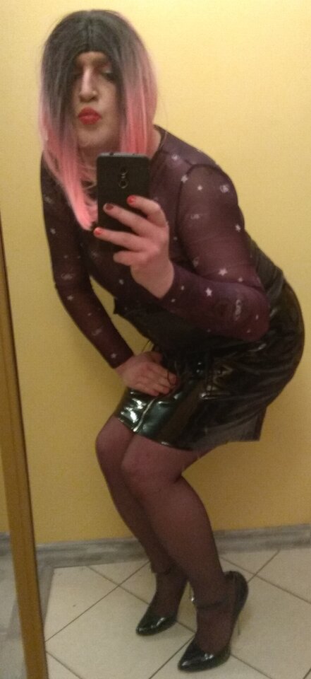 IMG_20200403_214546.jpg - Suczka_EsteraTV