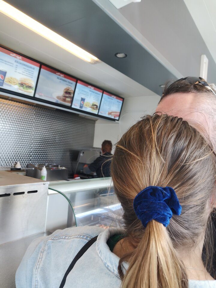 Opierdalamy kiełbachę - Voresfraekkeliv