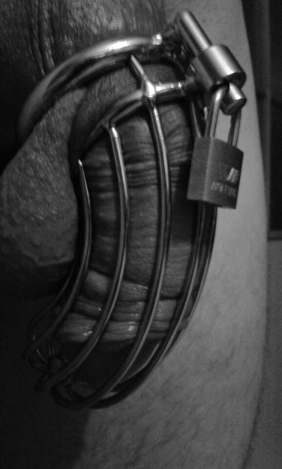 20150829_172453-01.jpeg - feetfreak