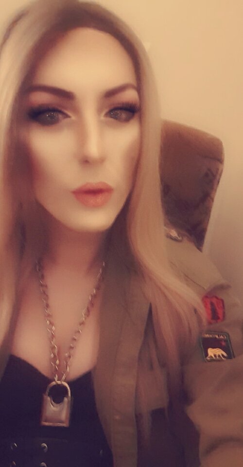 Snapchat-2021006583.jpg - KarolinaShemale29