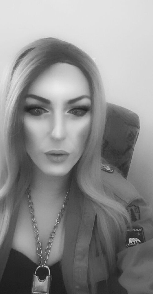 Snapchat-2024027705.jpg - KarolinaShemale29