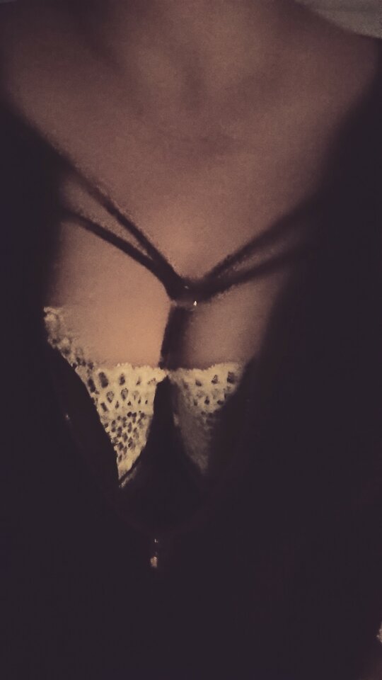 Odsunąć więcej? 💋 - Dominatorzy69