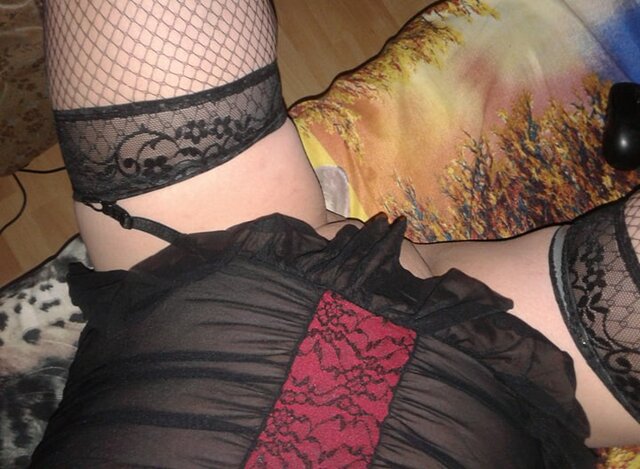 Gotowa na pieszczoty 😁😁😁 - Suczitaxx