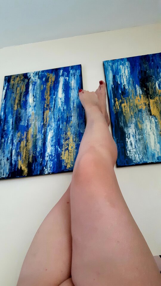 Nóżki w nowym domu 😍🥰😘 - Rafal1285