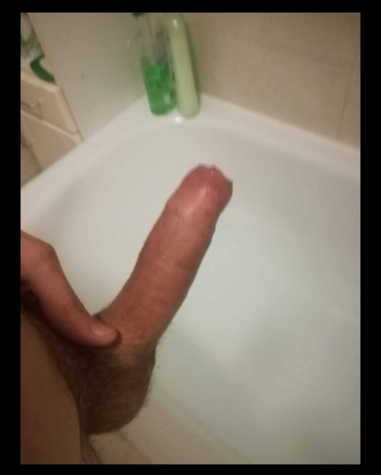 Proszę jak ładnie staje na baczność 😋 - Jeremi1wol