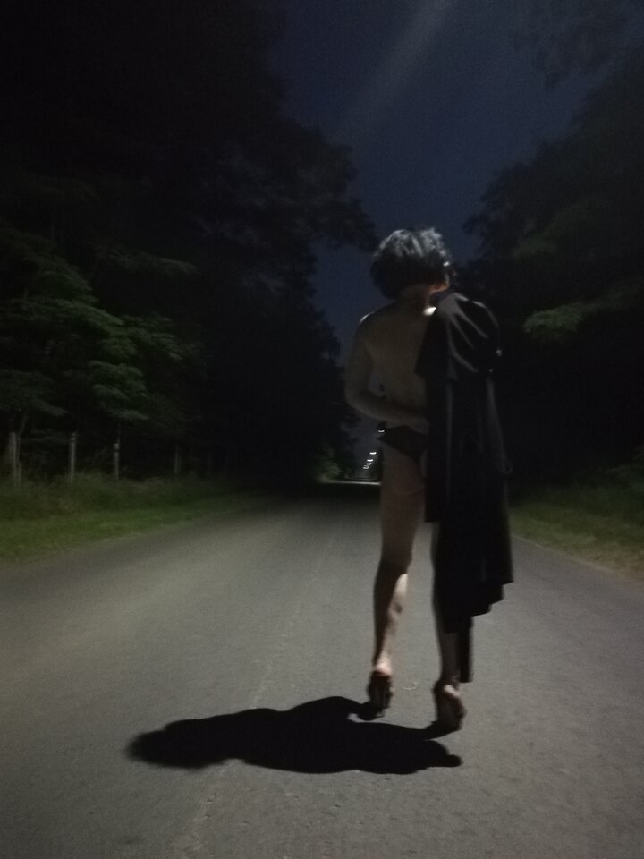 Kto mnie weźmie na stopa? 😉 - blackmeg