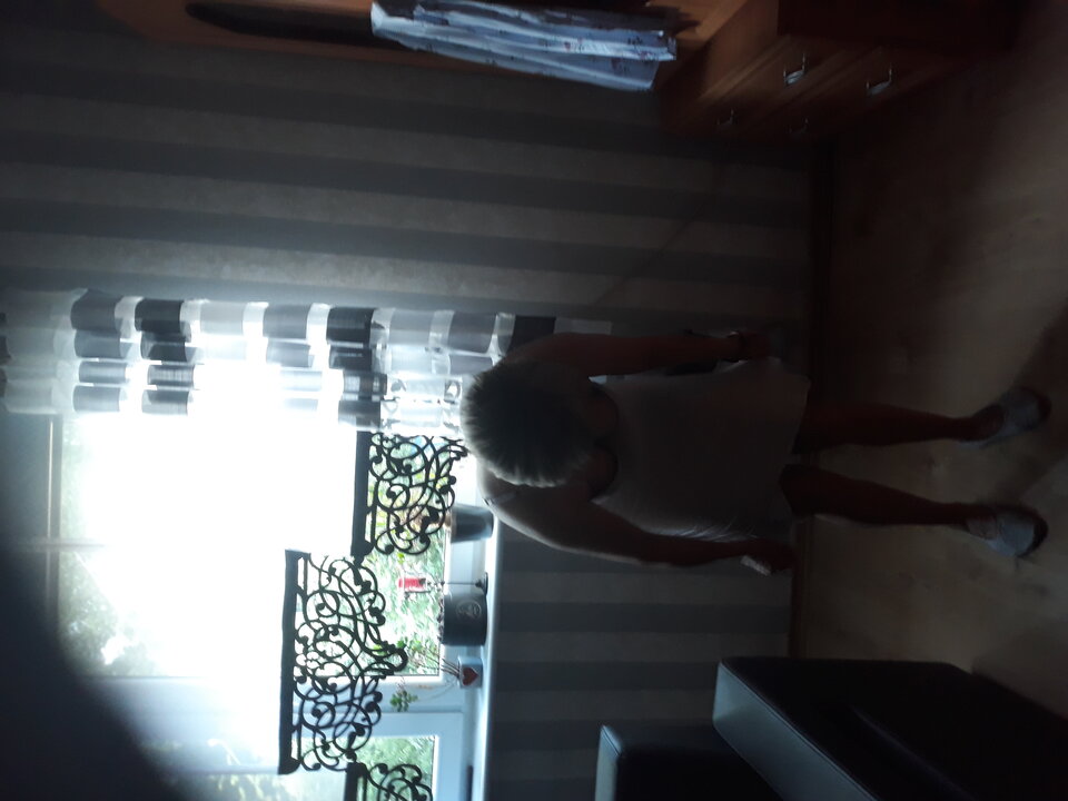 20200628_073456.jpg - bokstel33