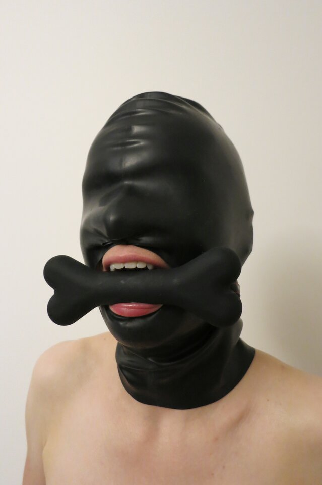 IMG_1594.JPG - latexxxowi