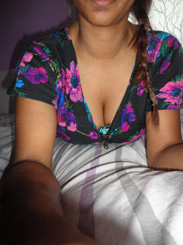 Image 2020-07-03 at 11.06.38 AM.jpeg - HornyNancy