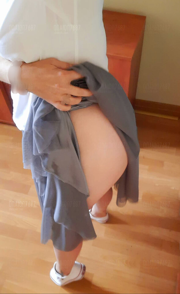 Upsss ktoś zapomniał bielizny 🤭 - OnaiOn7687