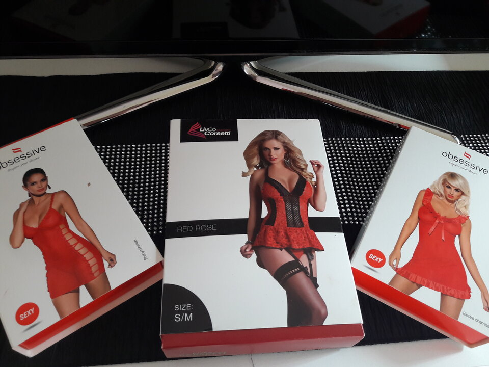 Propozycje męża na dzisiejszy wieczór... - sexigoldpara