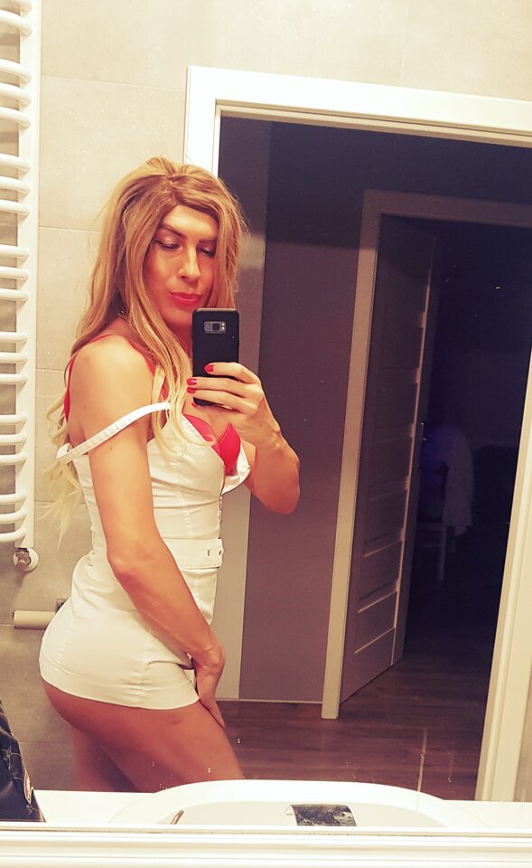 20200723_000700.jpg - Elizalady26