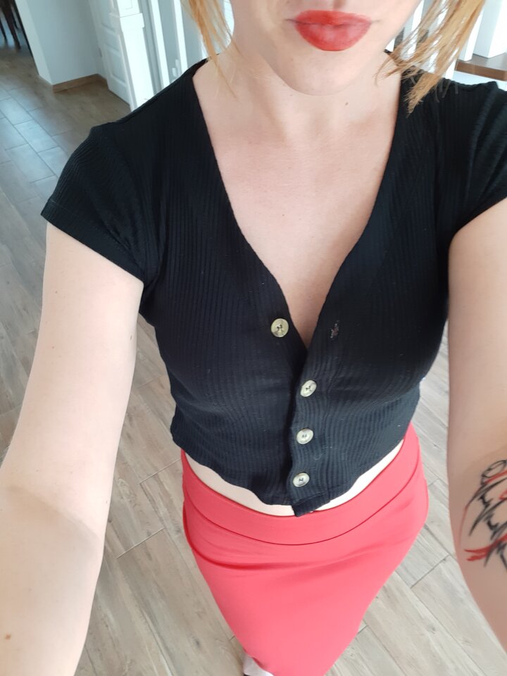 paula20.jpg - Paula113399