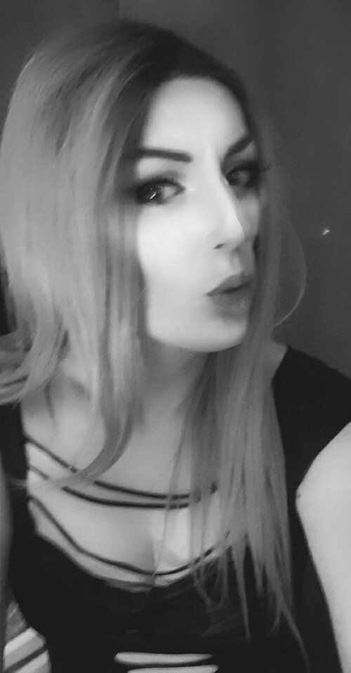 Snapchat-1932618685.jpg - KarolinaShemale29