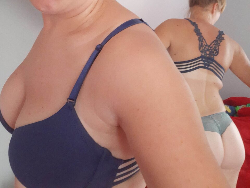 siedzisz robo a tu proszę... - Nutella0104