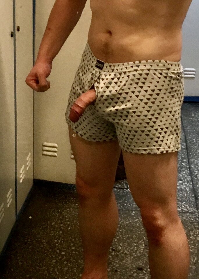 F9B48C3D-009E-46CE-BCC5-27337844F4ED.jpeg - MWK1984