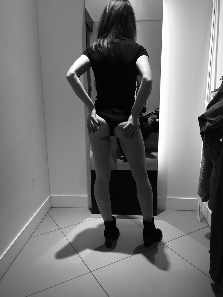 Pasuje jak ulał 😸 - HotCharlotteCopule