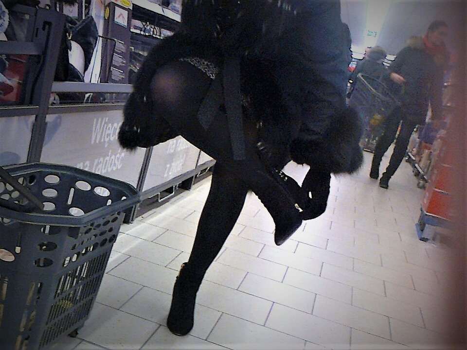 buty należy przymierzyć w sklepie - rajstopki_zony