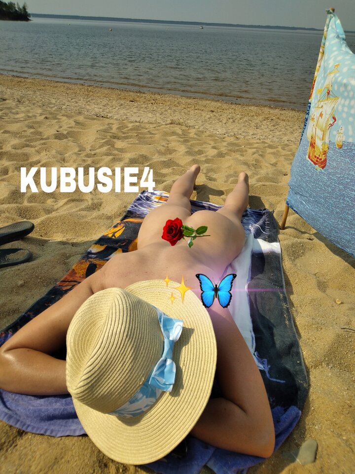 PicsArt_08-10-11.37.23.jpg - KUBUSIE4