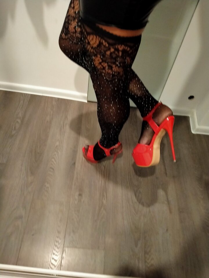 2020-08-12 06.06.02.jpg - MartinkaCross