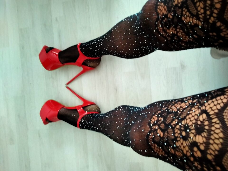 2020-08-12 06.07.30.jpg - MartinkaCross