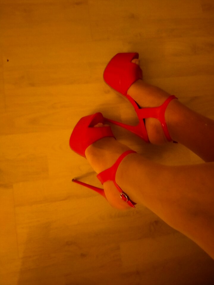 2020-08-20 04.57.51.jpg - MartinkaCross