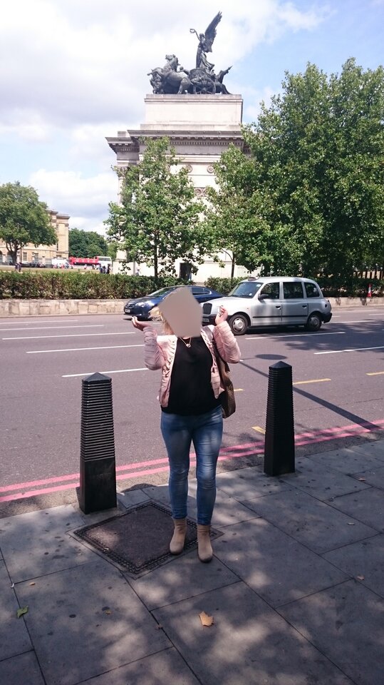 517F047D-759D-4618-9F13-10CCFF5821A8.jpeg - PARA_40_FEMDOM