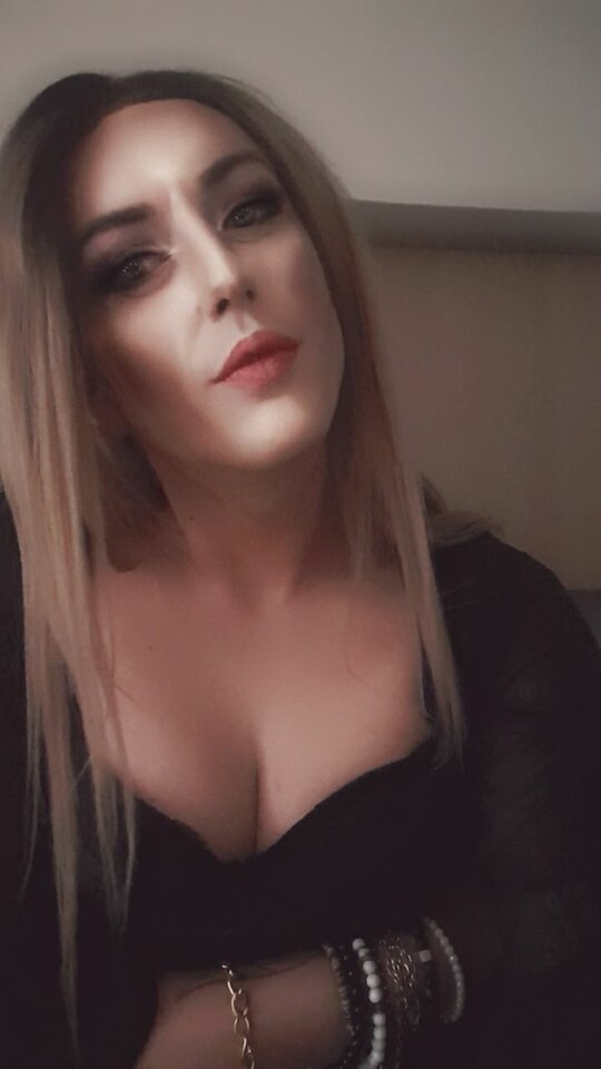 Snapchat-1205612942.jpg - KarolinaShemale29
