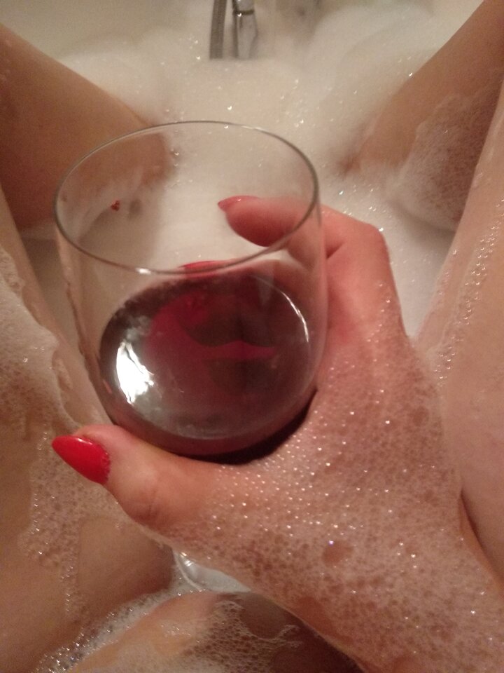 💋 - stalovapara82