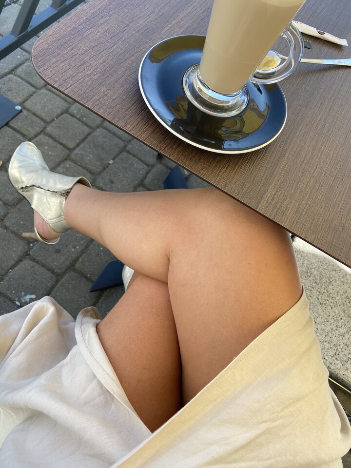 35B8ACC9-EDEE-419A-9F51-C56B52332443.jpeg - DM100