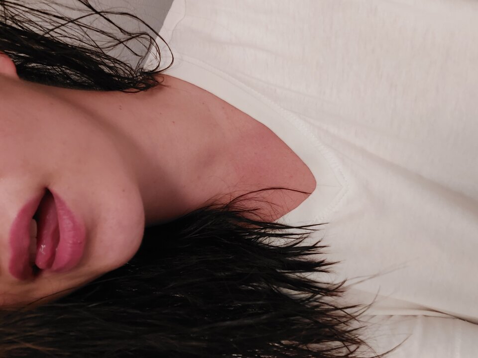 20200914_212545.jpg - hotcaroline