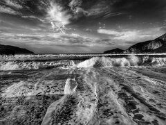 Skomplikowana gra wody, światła i oka..