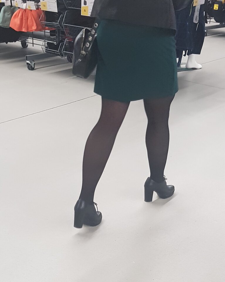 20201012_142437.jpg - iPantyhose