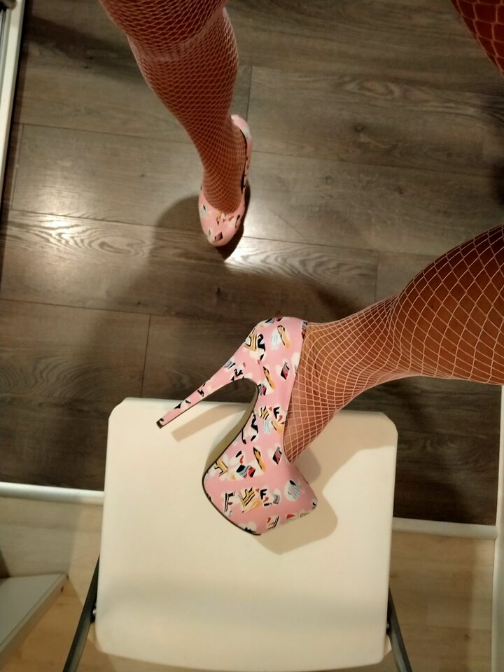 2020-10-13 06.43.46.jpg - MartinkaCross