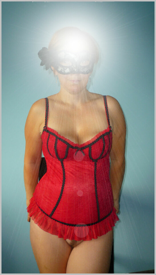 Lady in RED - Nimfetka