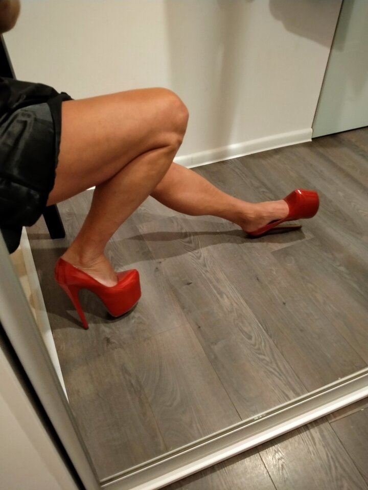 2020-10-15 05.46.09.jpg - MartinkaCross