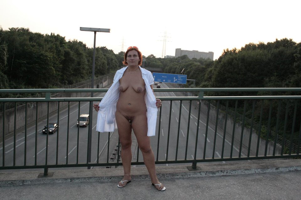 image00006.jpg - nakedgirl