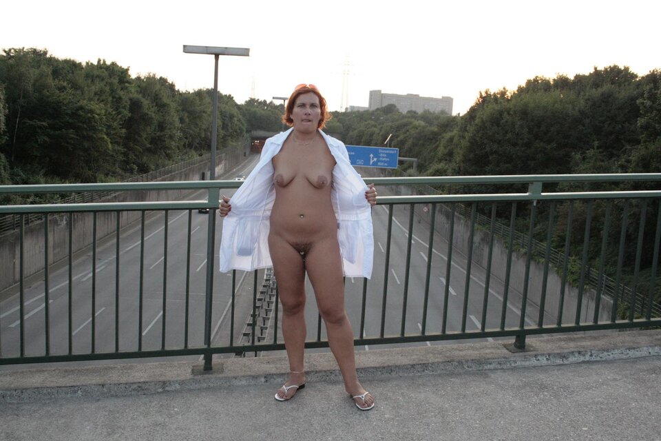 image00010.jpg - nakedgirl