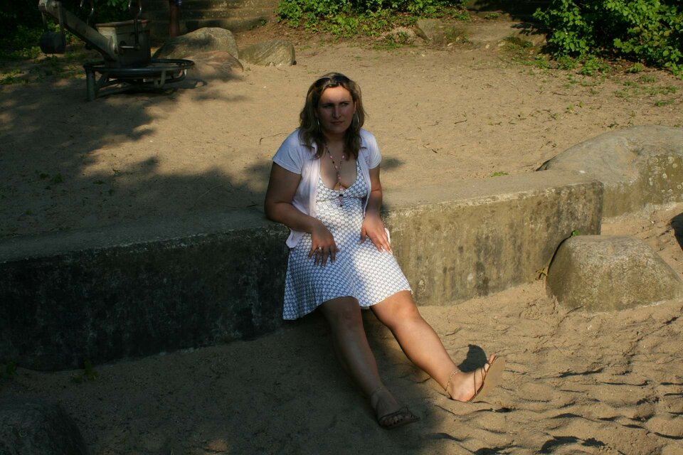 image00002.jpg - nakedgirl